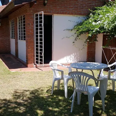 Casa Tinta Roja 2 De 1 Dormitorio Villa Gesell Exterior photo